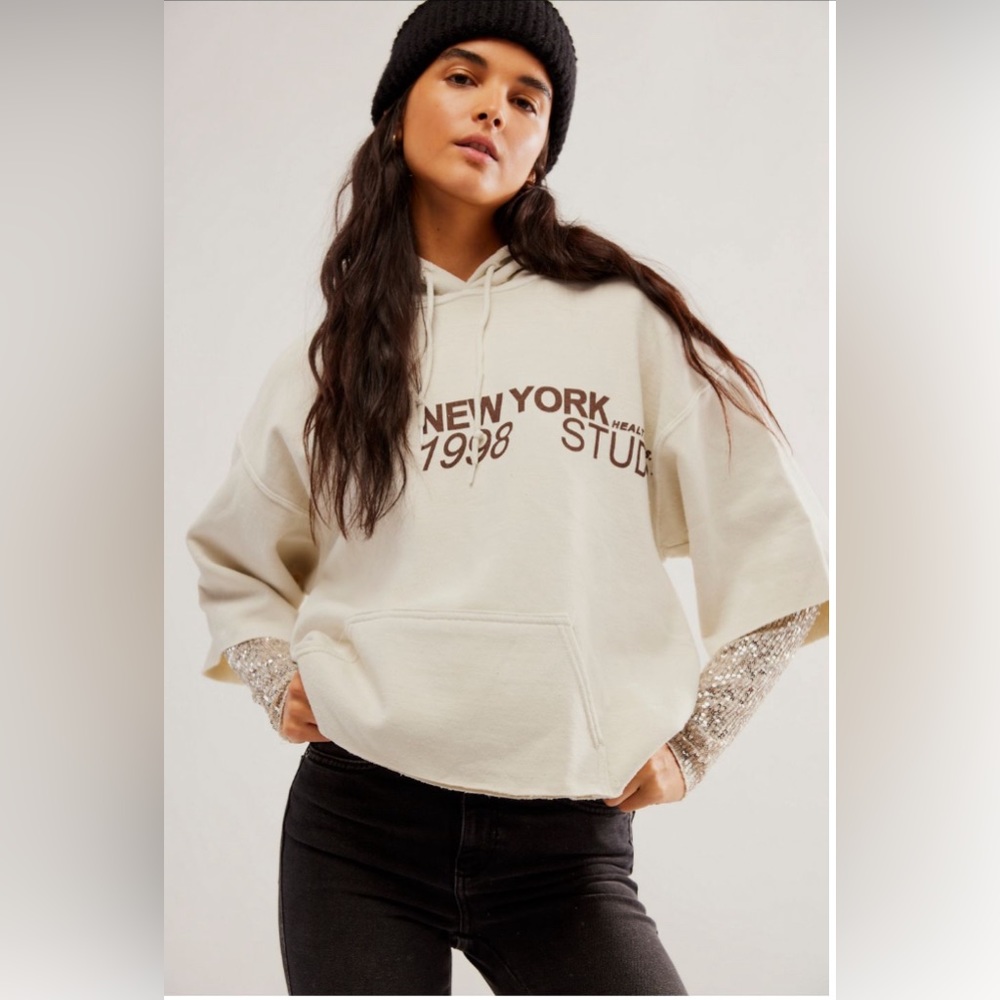 Free People New York SS Hoodie Women’s Size XS Color Stone 3/4 Sleeves NWOT
